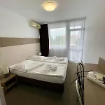 Aurora 2* Mamaia