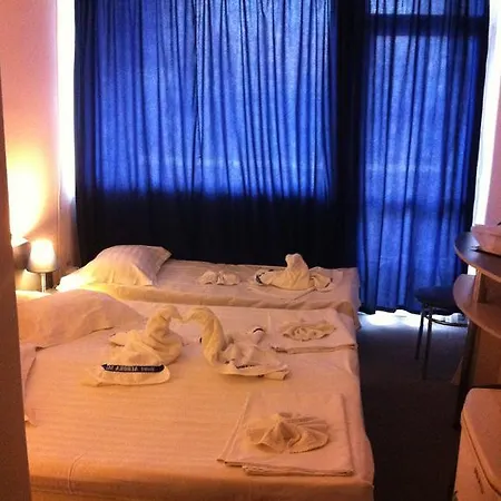 Aurora Mamaia