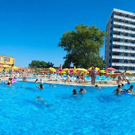 Aurora Hotel 2*